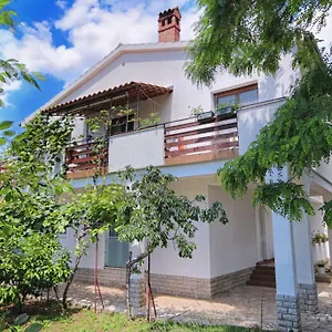 https://cukon-holiday-home.pula-hotels.org