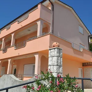 Bozic Apartament Novi Vinodolski